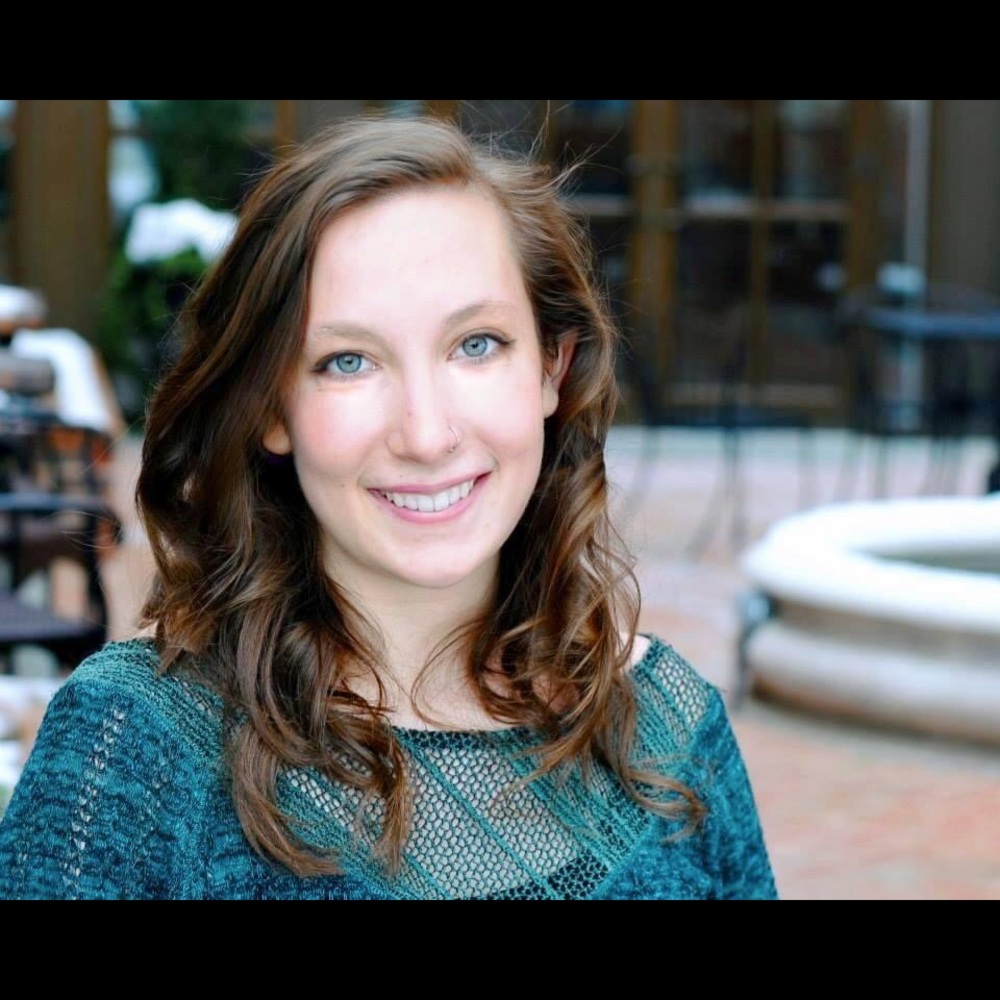 Meet your Posher, Camille